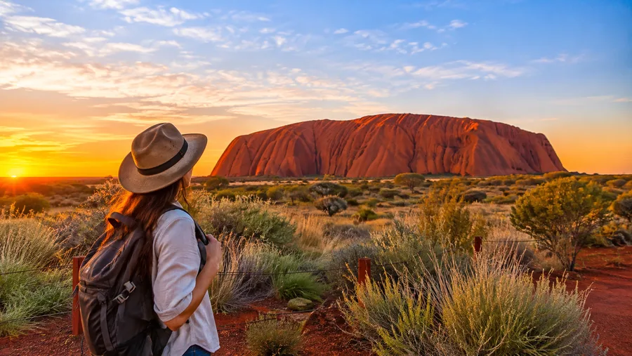 Pacchetti e itinerari per tour di Uluru: offerte per viaggi di 3 a 5 giorni